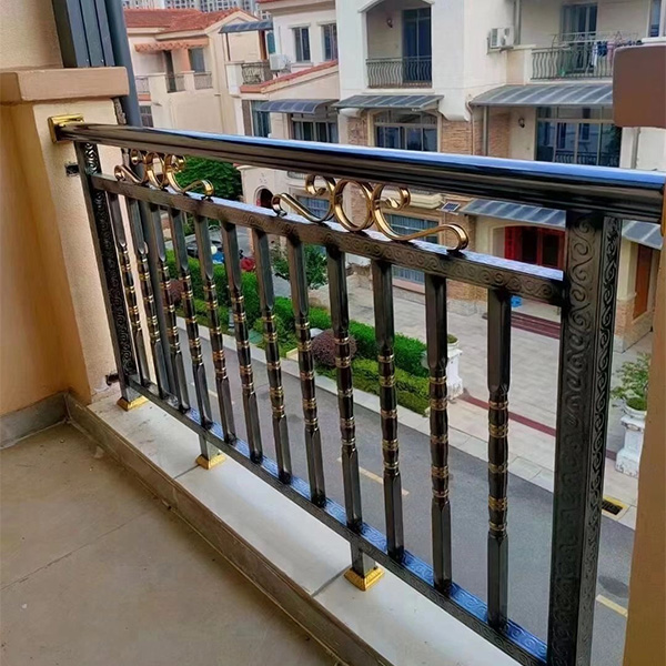 16Изготовленные на заказ лестничные перила из нержавеющей стали, конструкции перил для балкона из кованого железа на открытом воздухе (9)