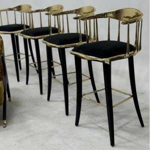 Modern Stainless Steel Bar Stool with Golden Finish for Bar Counter