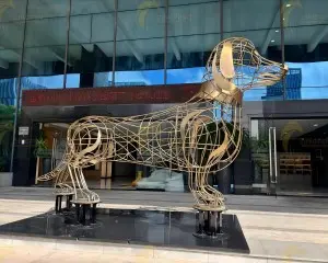 Custom Stainless Steel Dog Sculpture | Commercial Outdoor Art Installation